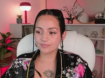 Stripchat Live Sex Cam of nahiapaws