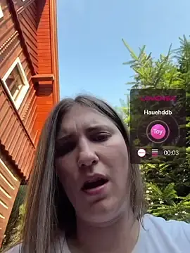 Stripchat Live Sex Cam of ViviVision99