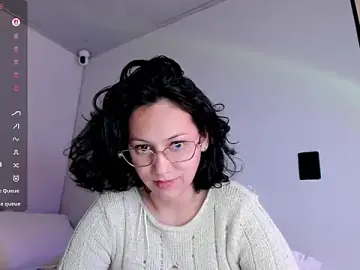 Stripchat Sex Cam of Anyi_1