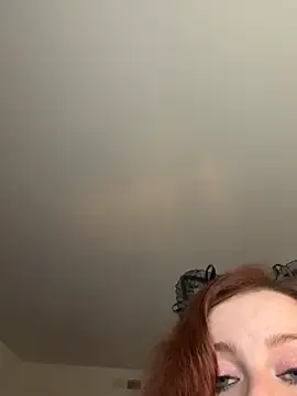 Stripchat Nude Webcam of BambiKitty