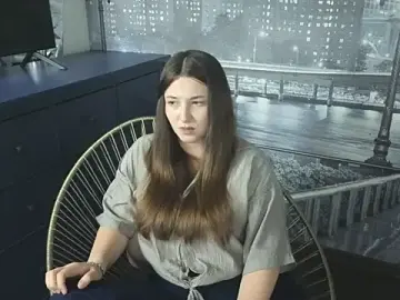 Stripchat Live Sex Cam of RuralHeartbreaker