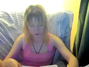 Stripchat Sex Chat of MiaKimiko