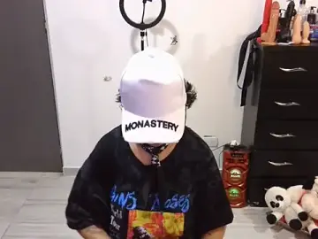 Stripchat Best live sex cam show of thomascooper7