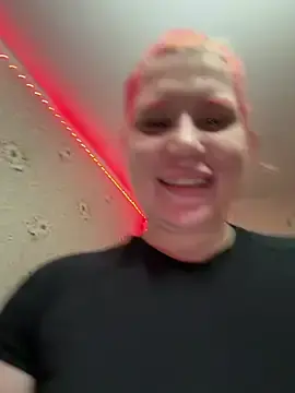 Stripchat Sex Cam of FoxyLia