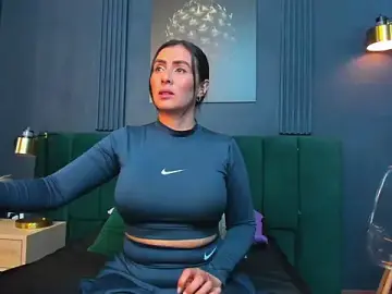 Stripchat Free Porn Cam of scarlet_edwars