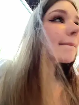 Stripchat Sex Cam of PumaShyXD