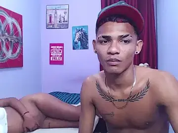 Stripchat Live Sex of black_twinks