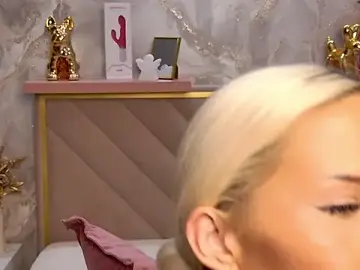 Stripchat Live Sex of EvaXElfi