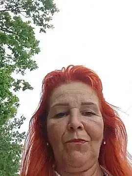 Stripchat Live Sex Cam of SandraCassandra