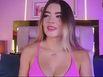 Stripchat Watch Live Sex Cams of emmy_r