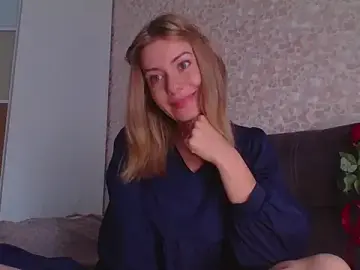 Stripchat Best Webcam of Softy_Aura_