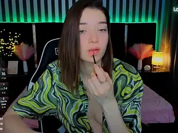 Stripchat Adult Webcams of Cherry_Wipe