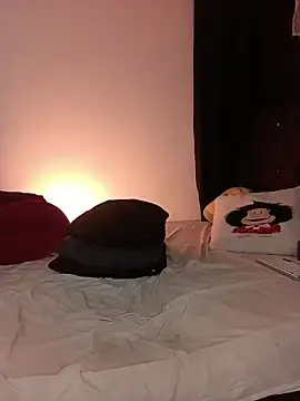 Stripchat Live Sex Cam of Piafisher_2
