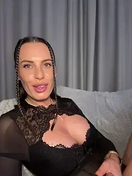 Stripchat Free Porn Cam of _JessyRey_