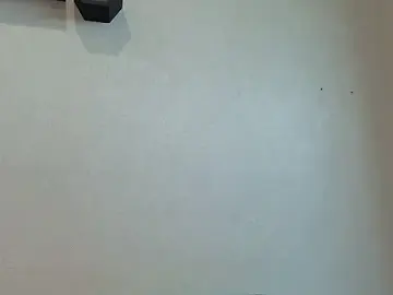 Stripchat Free Live Porn of LittleKittenStar
