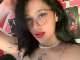 Xlovecam Free Porn Cam of TatianaOnnel