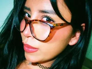 Xlovecam Free Live Porn of ElizabethMacy