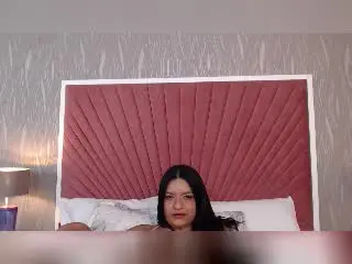 Xlovecam Sex Cam of SophieSoler