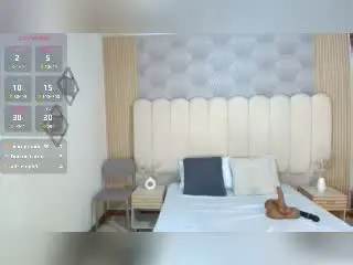 Xlovecam Free Porn Cam of CandyyClair