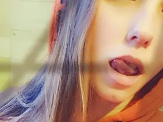 Xlovecam Live Porn of DorrieAnn