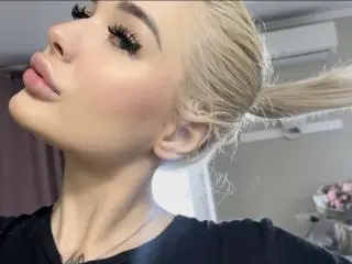 Xlovecam Sex Chat of SweetNosha