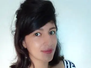 Xlovecam Watch Live Sex Cams of SarahFriendly