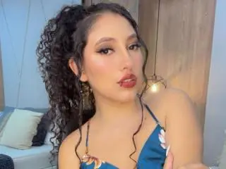 Xlovecam Private Sex Chat of AmaraDeLux