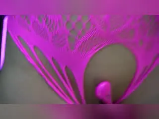Xlovecam Sex Chat of CarolinaPetra