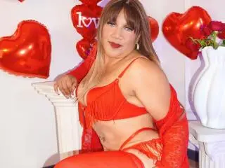 Xlovecam Sex Cam of MiaMancini