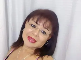 Xlovecam Free Porn Cam of HornyFemme69
