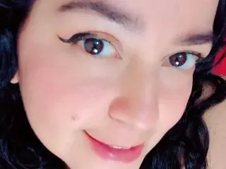 Xlovecam Live Sex of VonneLucia